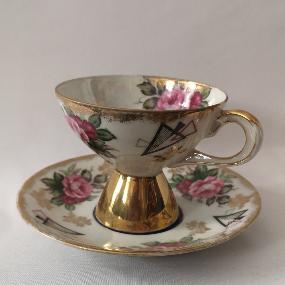 Castle Made in Japan Teacup & Saucer with Roses, Iridescent w/ Unique Art Deco